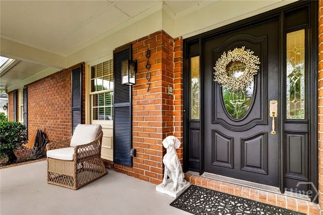 8607 Kent Drive, Savannah, GA 31406