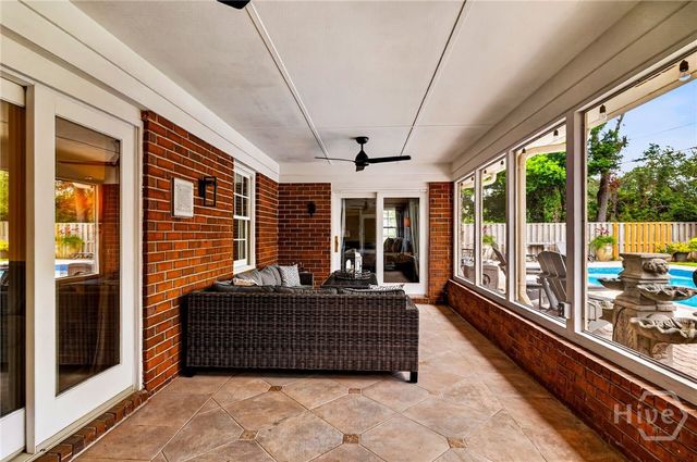 8607 Kent Drive, Savannah, GA 31406
