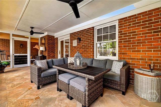 8607 Kent Drive, Savannah, GA 31406