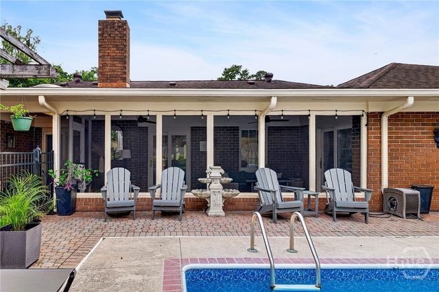 8607 Kent Drive, Savannah, GA 31406