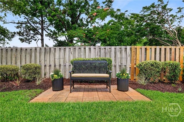 8607 Kent Drive, Savannah, GA 31406