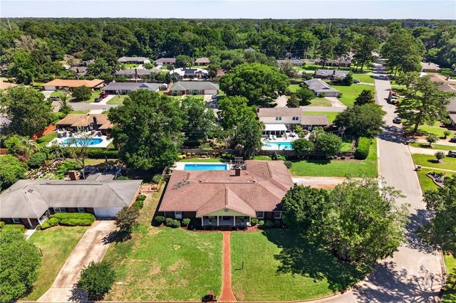 8607 Kent Drive, Savannah, GA 31406