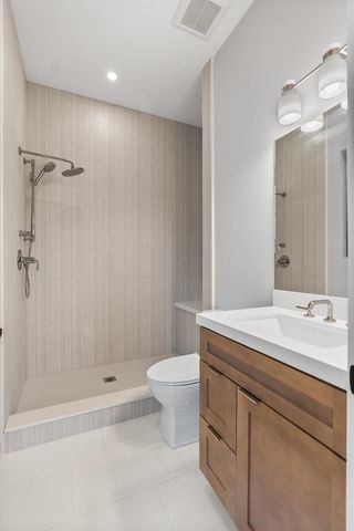 1016 SE 8th Street, Fort Lauderdale, FL 33316