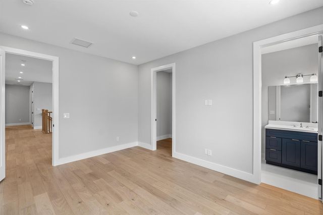 1016 SE 8th Street, Fort Lauderdale, FL 33316