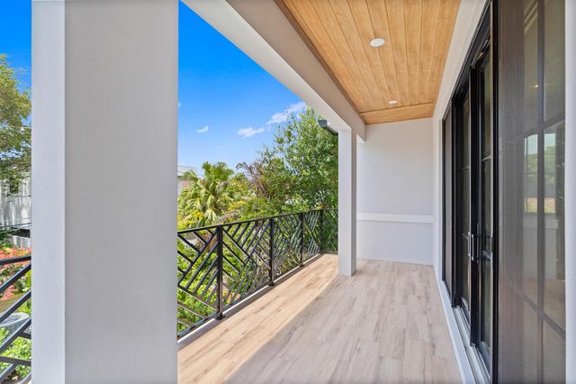1016 SE 8th Street, Fort Lauderdale, FL 33316
