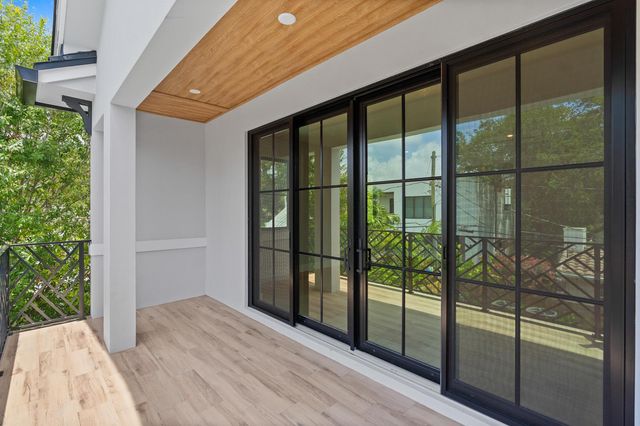 1016 SE 8th Street, Fort Lauderdale, FL 33316