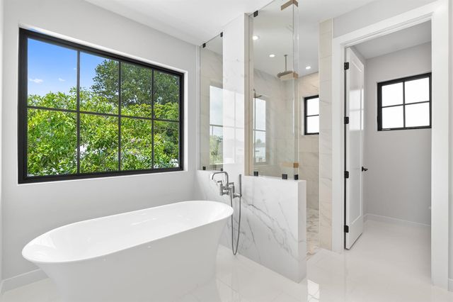 1016 SE 8th Street, Fort Lauderdale, FL 33316