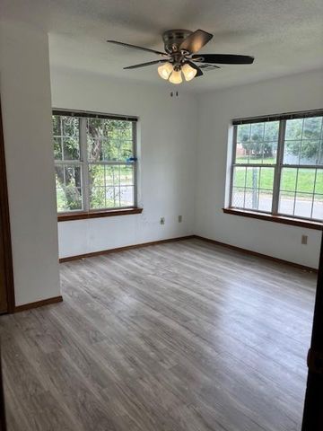 2037 NE 16th Terrace, Oklahoma City, OK 73117