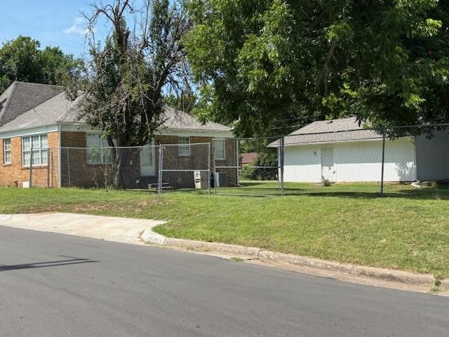 2037 NE 16th Terrace, Oklahoma City, OK 73117