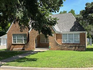 2037 NE 16th Terrace, Oklahoma City, OK 73117