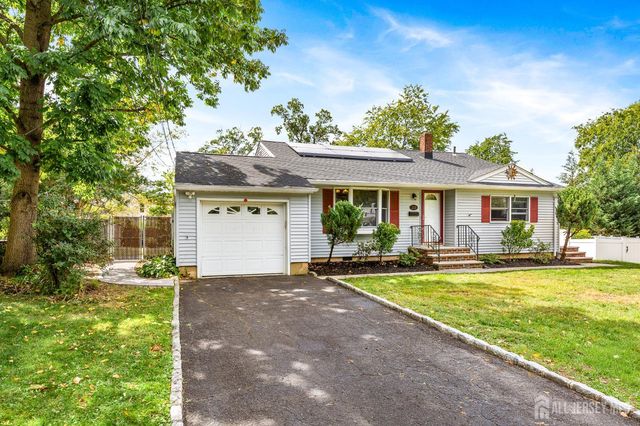 233 Henry Court, North Plainfield, NJ 07060