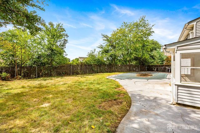 233 Henry Court, North Plainfield, NJ 07060