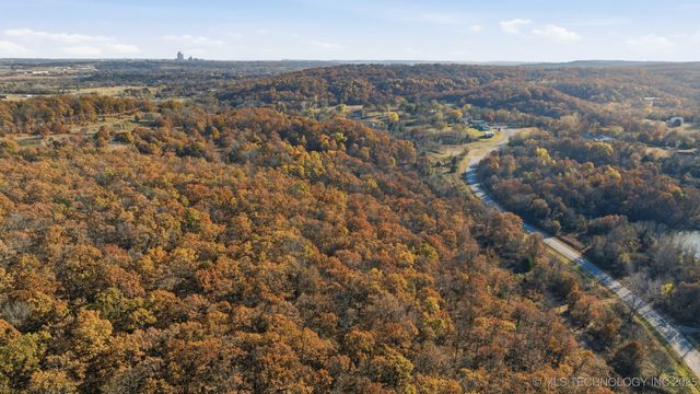 N 41st West Avenue, Tulsa, OK 74126