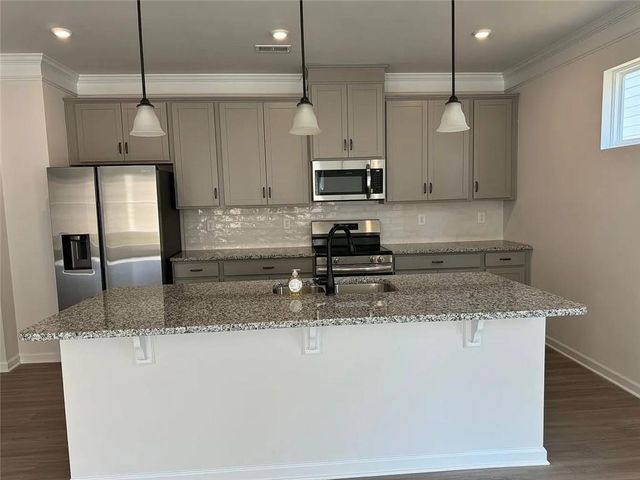 425 Perth Drive, Cartersville, GA 30121