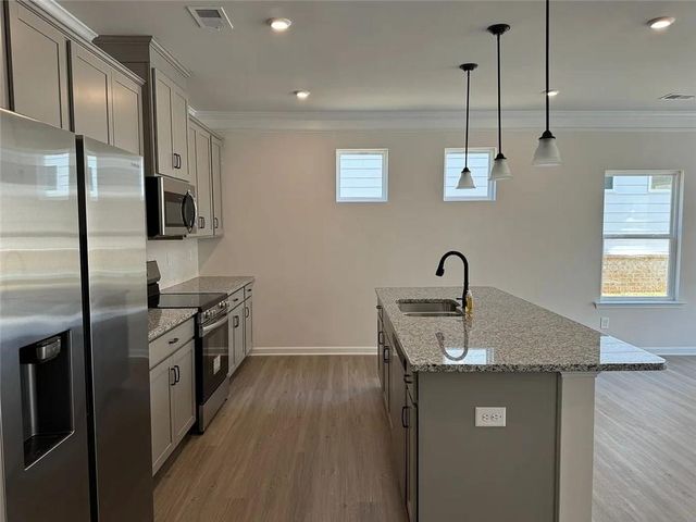 425 Perth Drive, Cartersville, GA 30121