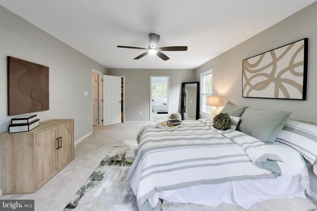 11 DANBURY FOREST LN, Stafford, VA 22554