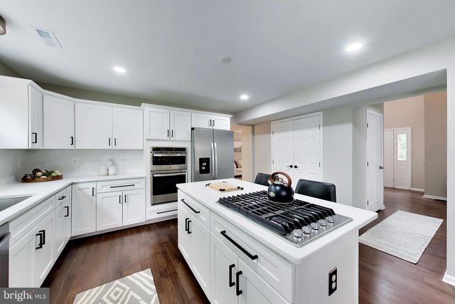 11 DANBURY FOREST LN, Stafford, VA 22554