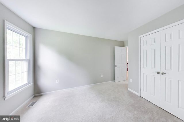 11 DANBURY FOREST LN, Stafford, VA 22554