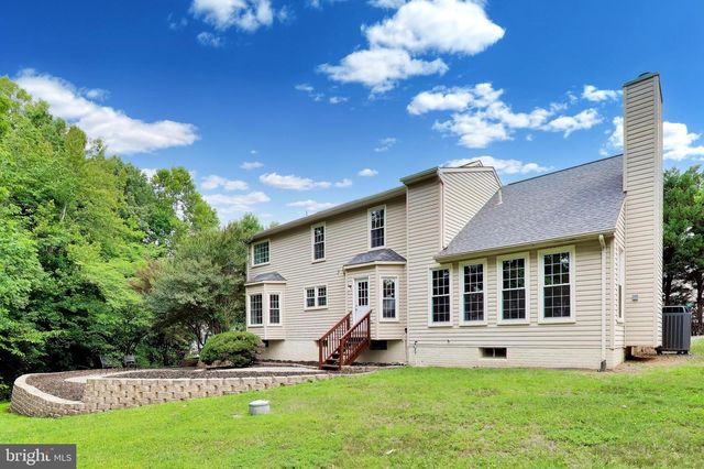 11 DANBURY FOREST LN, Stafford, VA 22554