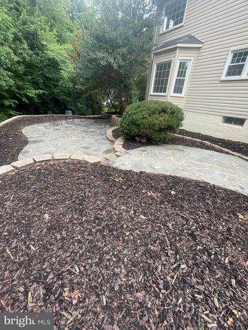 11 DANBURY FOREST LN, Stafford, VA 22554