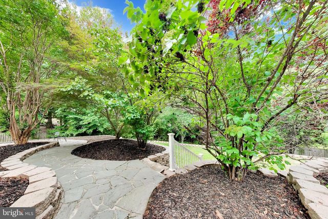 11 DANBURY FOREST LN, Stafford, VA 22554