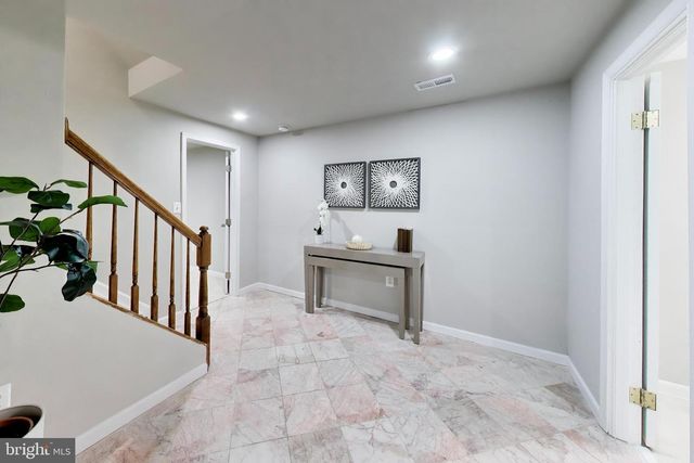 11 DANBURY FOREST LN, Stafford, VA 22554