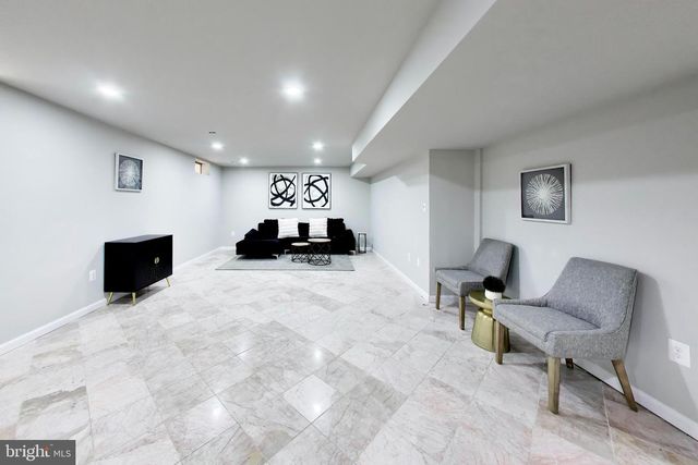 11 DANBURY FOREST LN, Stafford, VA 22554