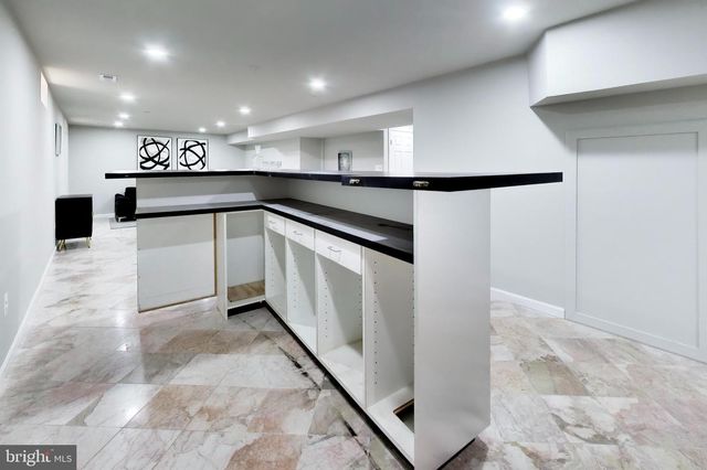 11 DANBURY FOREST LN, Stafford, VA 22554
