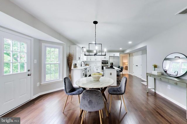 11 DANBURY FOREST LN, Stafford, VA 22554