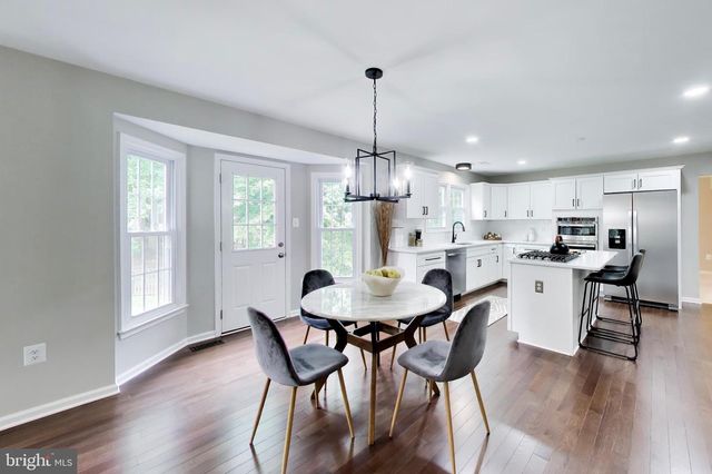 11 DANBURY FOREST LN, Stafford, VA 22554