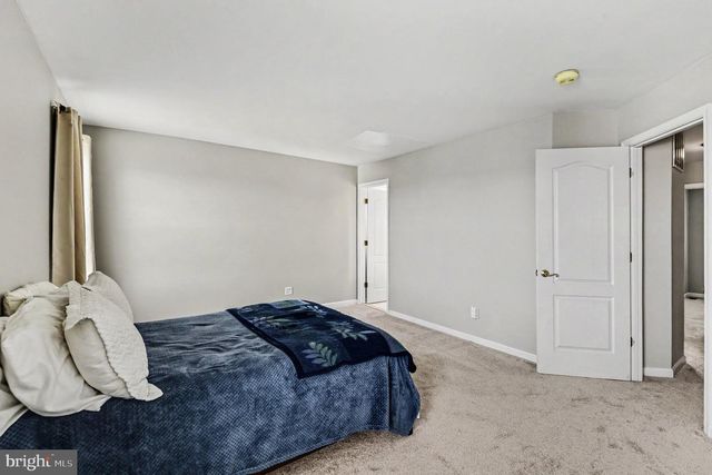 5 KAHL MANOR CT, Perry Hall, MD 21128