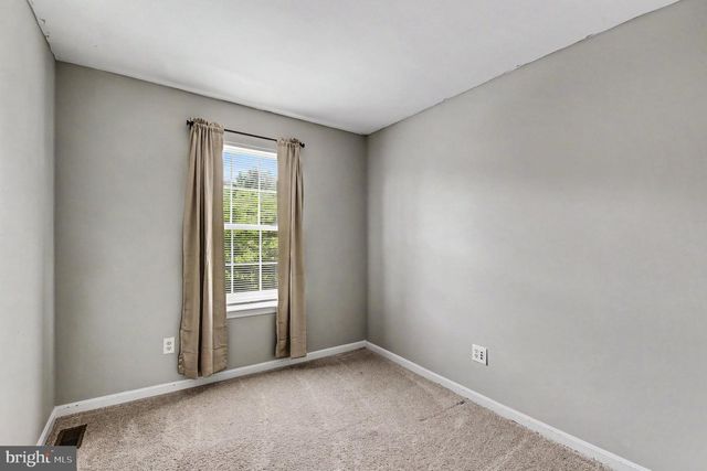 5 KAHL MANOR CT, Perry Hall, MD 21128