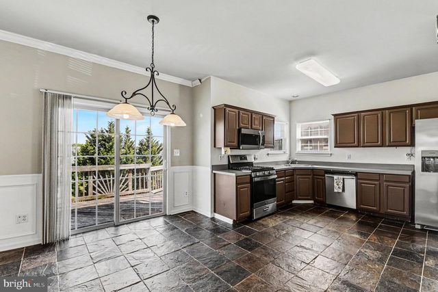 5 KAHL MANOR CT, Perry Hall, MD 21128