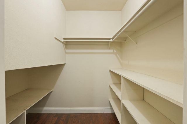 4233 Five Mile Dr, Stockton, CA 95219