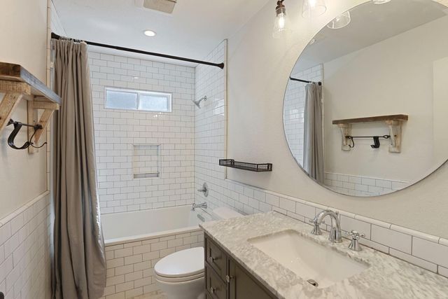 4233 Five Mile Dr, Stockton, CA 95219