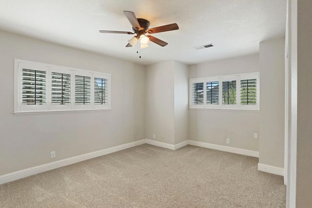 4233 Five Mile Dr, Stockton, CA 95219