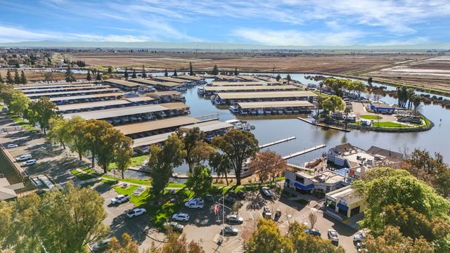 4233 Five Mile Dr, Stockton, CA 95219