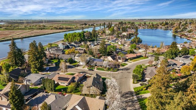 4233 Five Mile Dr, Stockton, CA 95219