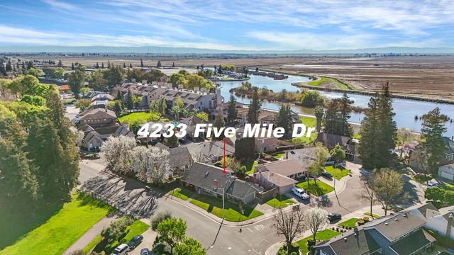 4233 Five Mile Dr, Stockton, CA 95219