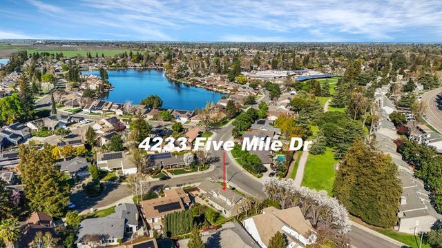 4233 Five Mile Dr, Stockton, CA 95219