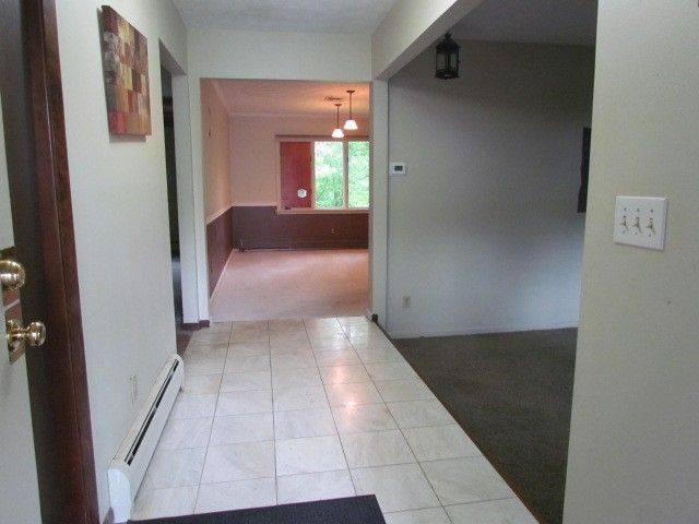 452 Carlsam Drive, Irondequoit, NY 14609