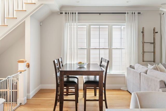 854 E Broadway St 3, Boston, MA 02127