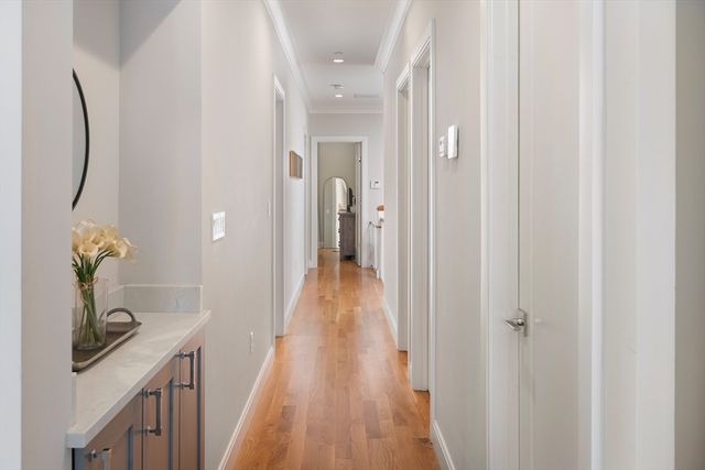 854 E Broadway St 3, Boston, MA 02127