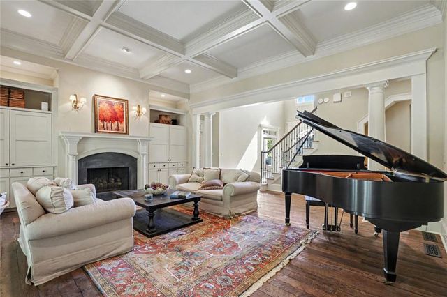 505 Gramercy Drive NE, Marietta, GA 30068