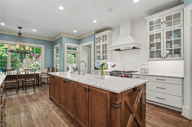 505 Gramercy Drive NE, Marietta, GA 30068