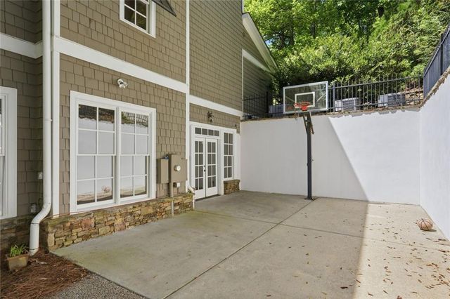 505 Gramercy Drive NE, Marietta, GA 30068