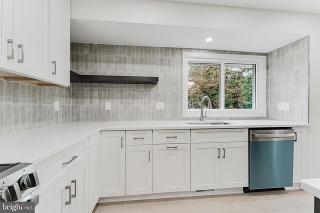7107 SONTAG WAY, Springfield, VA 22153