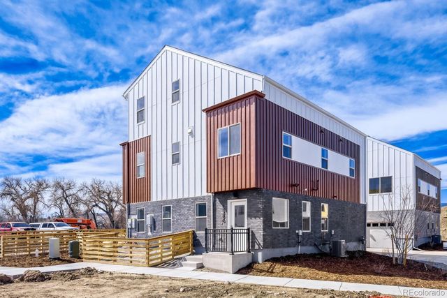 15290 W 68th Place, Arvada, CO 80007