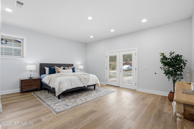 962 GROVE PARK Drive E, Orange Park, FL 32073