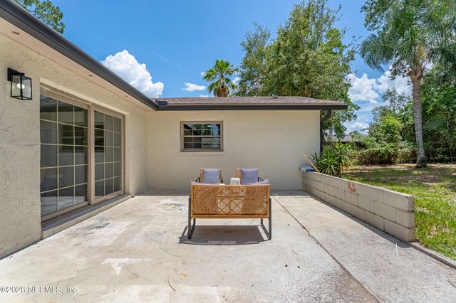 962 GROVE PARK Drive E, Orange Park, FL 32073